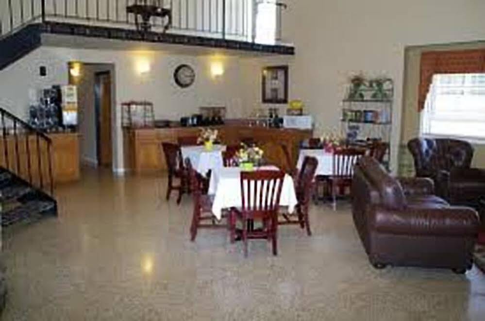 Oyo Hotel Lebanon Mo I-44 Restoran fotoğraf